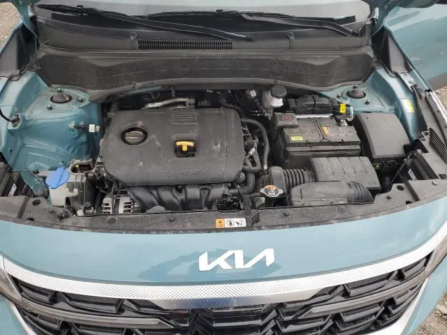 2024 KIA SELTOS EX