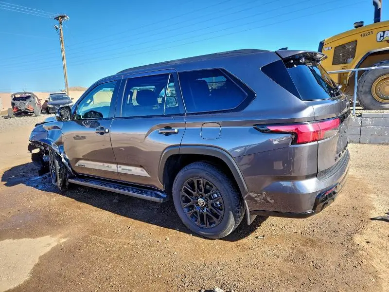 2024 TOYOTA SEQUOIA SR5  