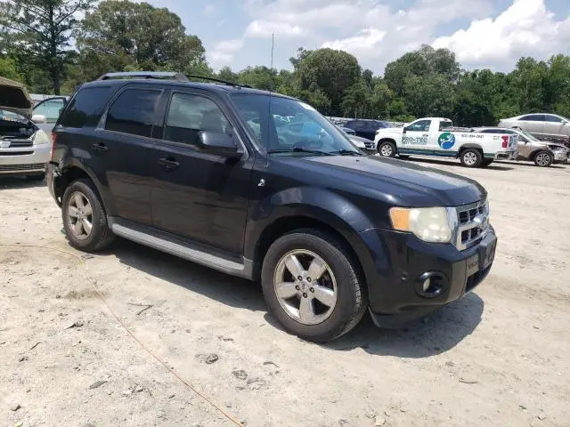 2011 FORD ESCAPE LIMITED  