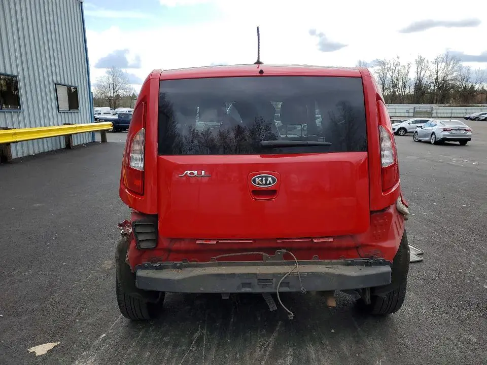 2012 KIA SOUL +  