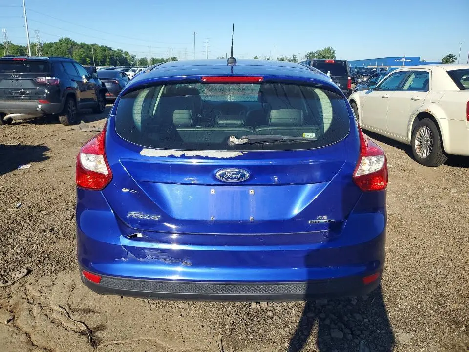 2014 FORD FOCUS SE  