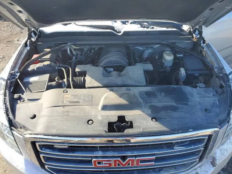 2016 GMC YUKON XL K1500 SLE  