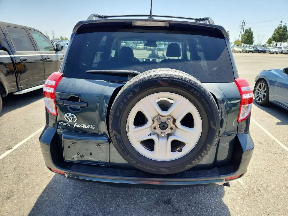 2010 TOYOTA RAV4 BASE  