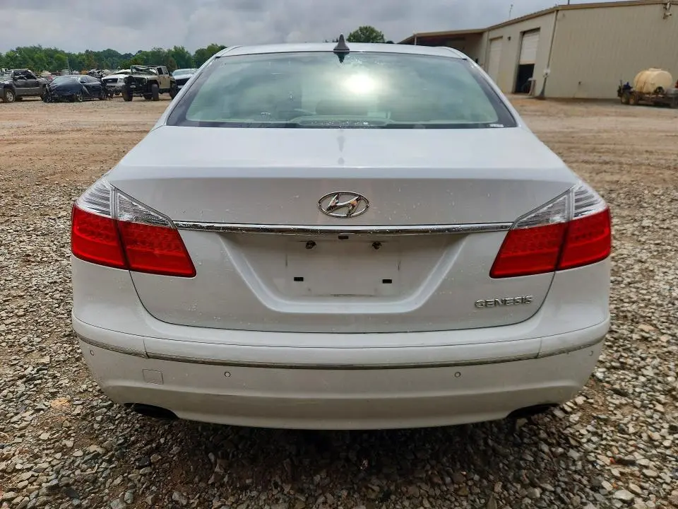 2011 HYUNDAI GENESIS 3.8L  