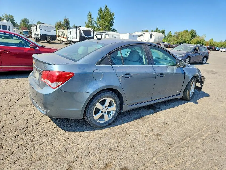 2012 CHEVROLET CRUZE LT  