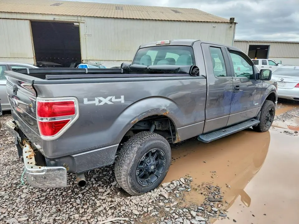 2012 FORD F150 SUPER CAB  
