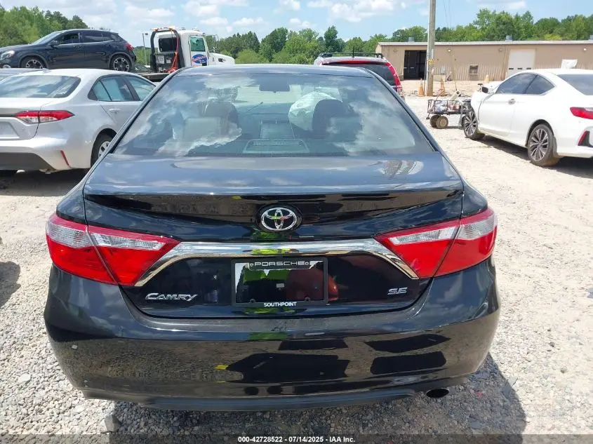 2017 TOYOTA CAMRY SE