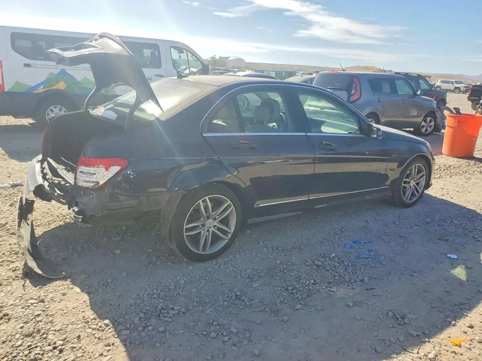 2013 MERCEDES-BENZ C 250  