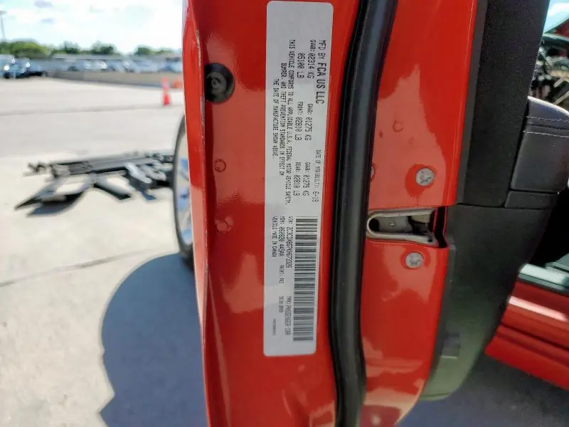 2019 DODGE CHARGER SXT  