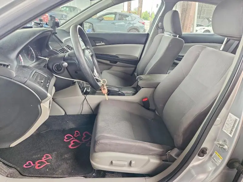 2011 HONDA ACCORD LXP  