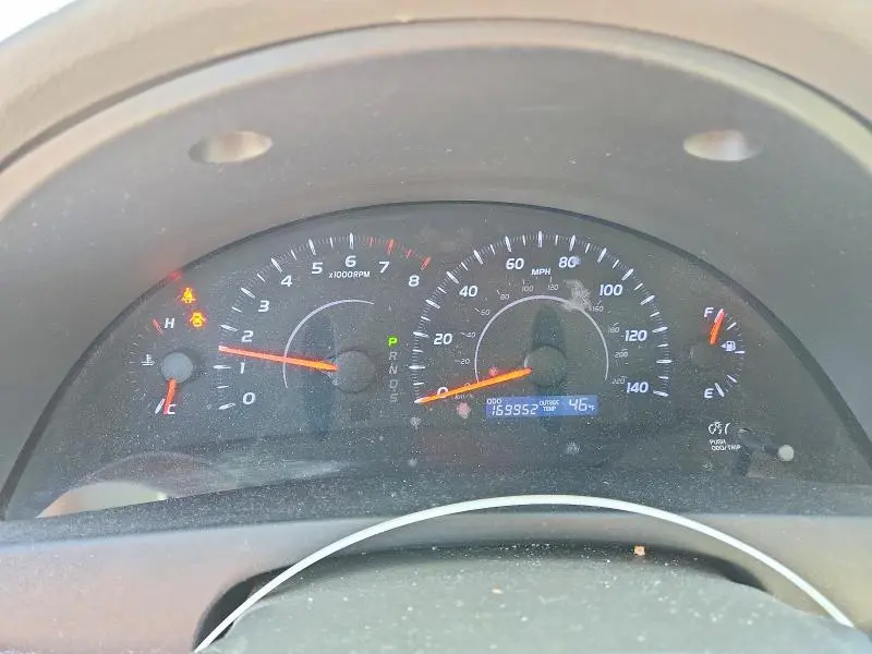 2011 TOYOTA CAMRY LE  