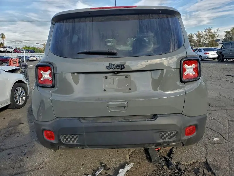 2020 JEEP RENEGADE LATITUDE  
