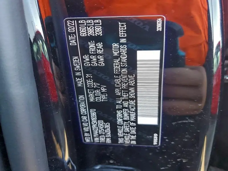 2022 VOLVO XC90 T6 MOMENTUM  