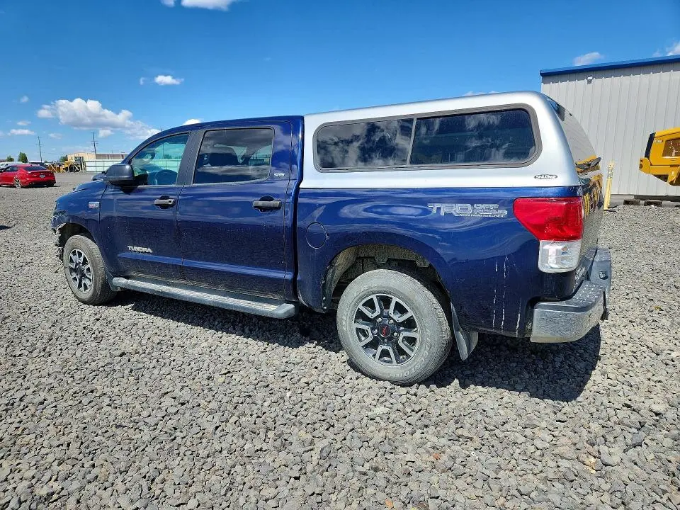 2010 TOYOTA TUNDRA CREWMAX SR5  
