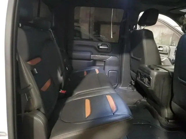 2023 GMC SIERRA K2500 AT4  