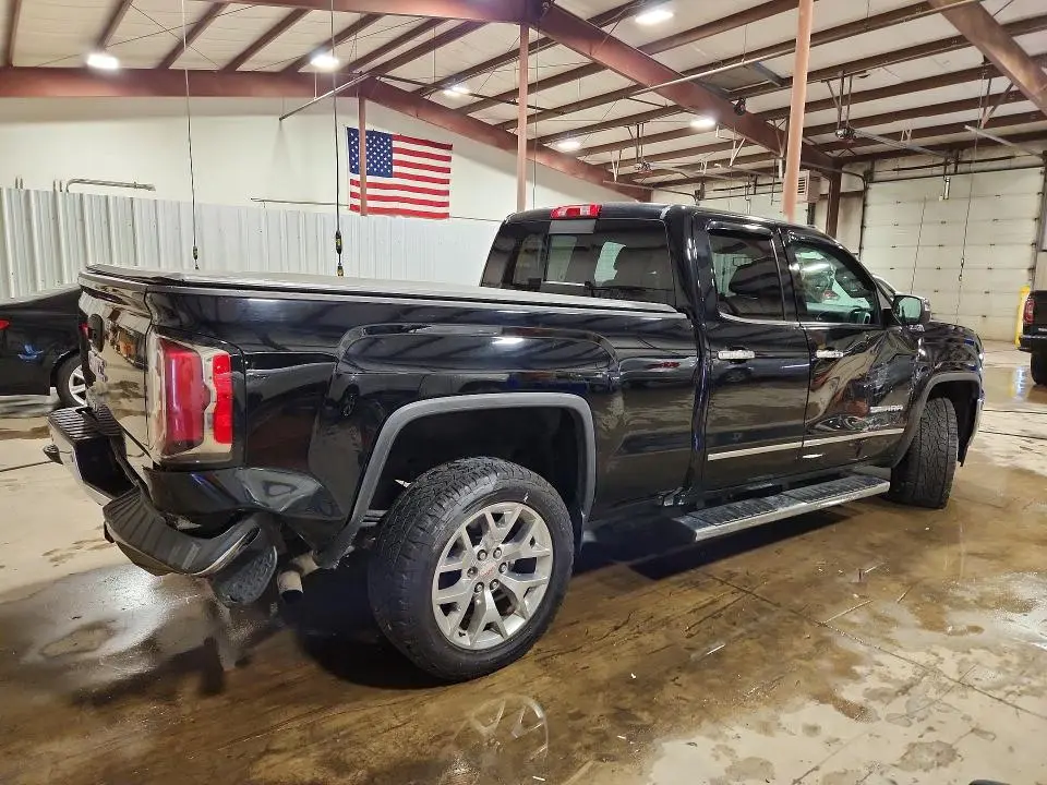 2017 GMC SIERRA K1500 SLT  