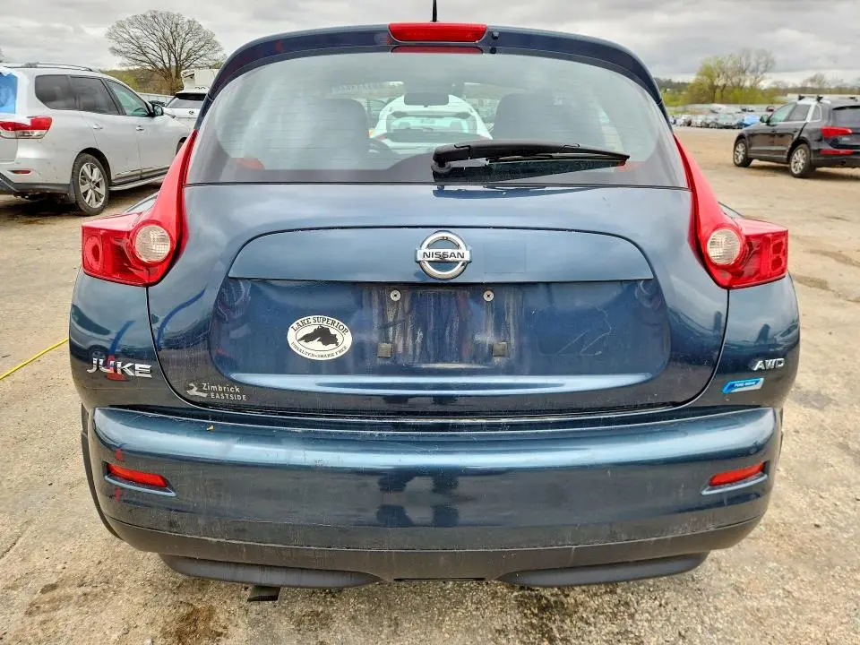 2013 NISSAN JUKE S  