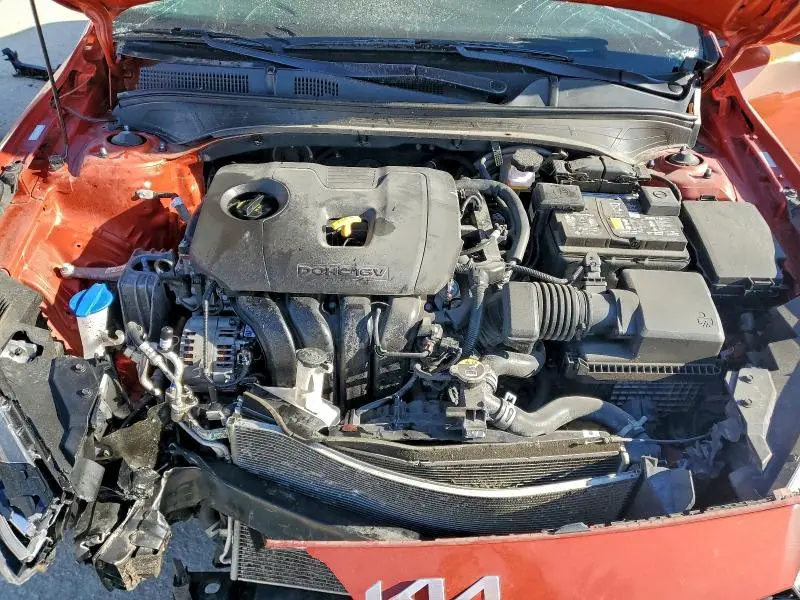 2024 KIA FORTE LXS  