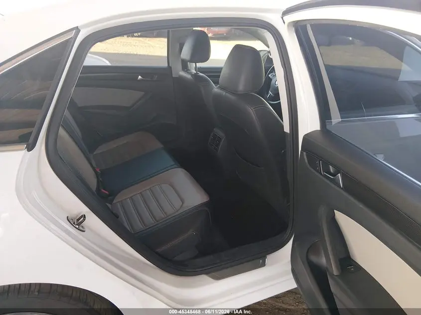 2014 VOLKSWAGEN PASSAT 1.8T SPORT