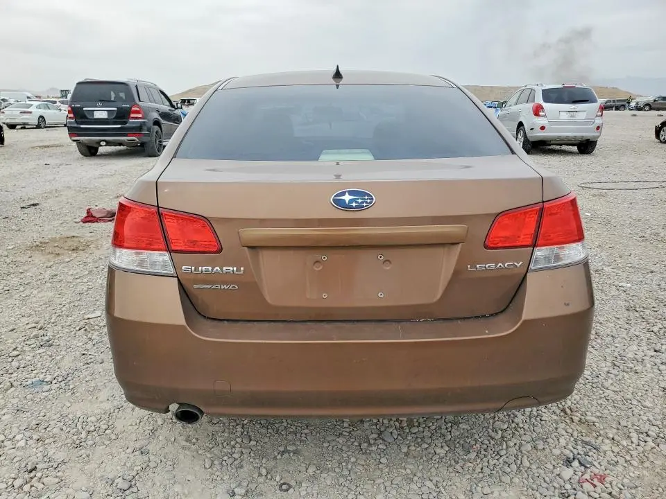 2011 SUBARU LEGACY 2.5I LIMITED  