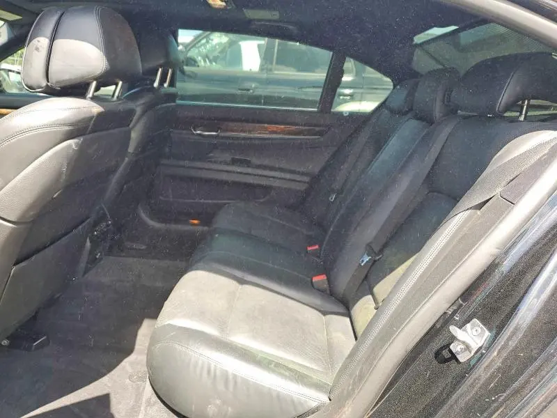 2013 BMW 750 LXI  