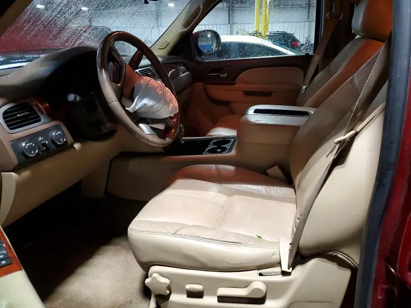 2011 CHEVROLET TAHOE K1500 LT  