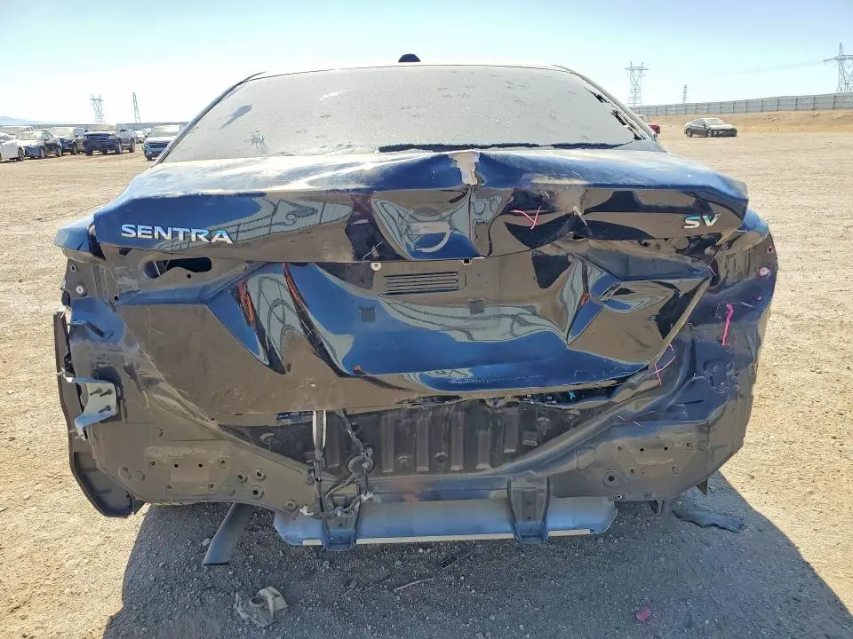 2024 NISSAN SENTRA SV  