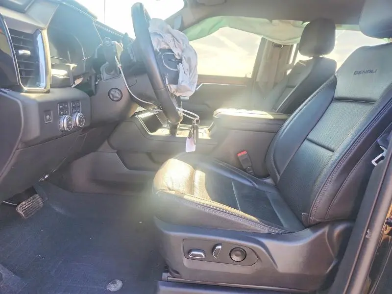 2023 GMC SIERRA K1500 DENALI  