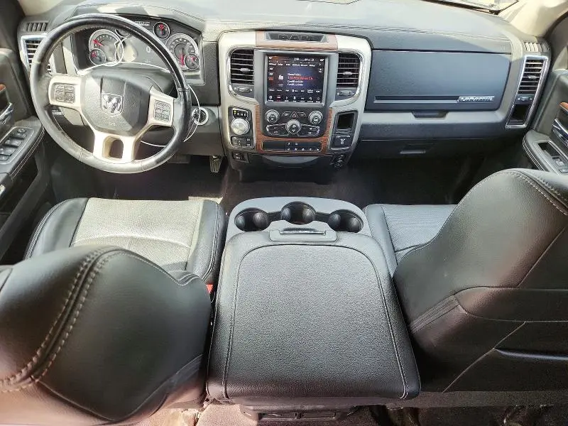 2018 RAM 1500 LARAMIE  