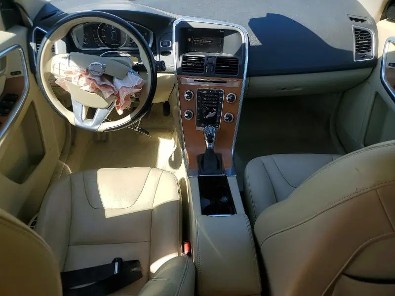 2015 VOLVO XC60 T5 PREMIER  