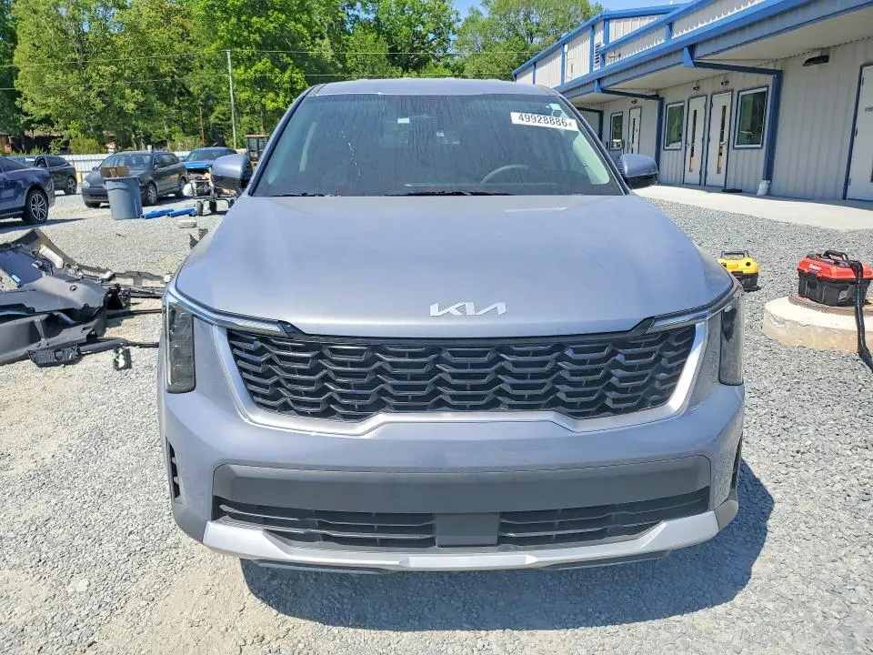 2025 KIA SORENTO LX  