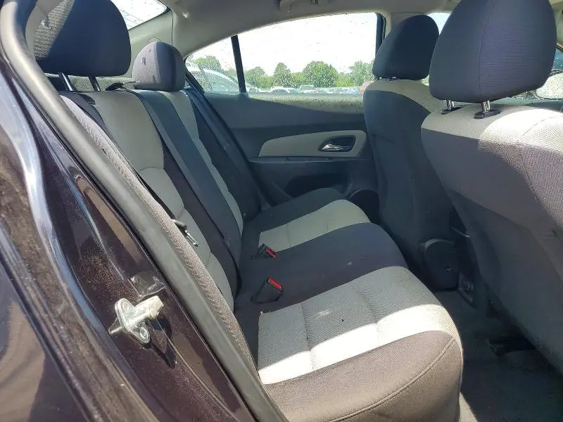 2015 CHEVROLET CRUZE LS  