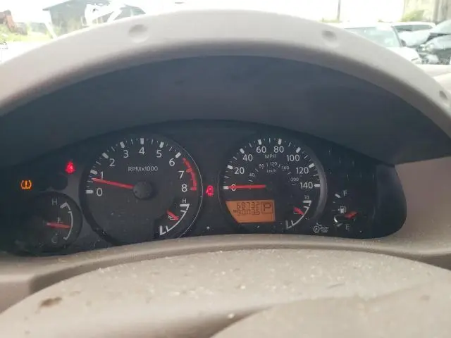 2010 NISSAN FRONTIER KING CAB SE  