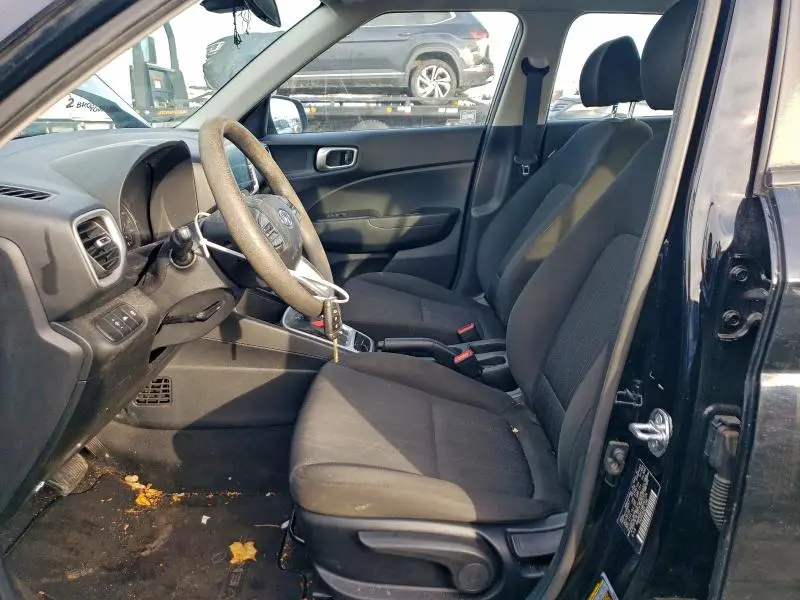 2021 HYUNDAI VENUE SE  