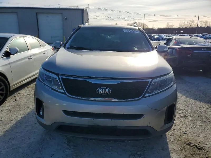2015 KIA SORENTO   