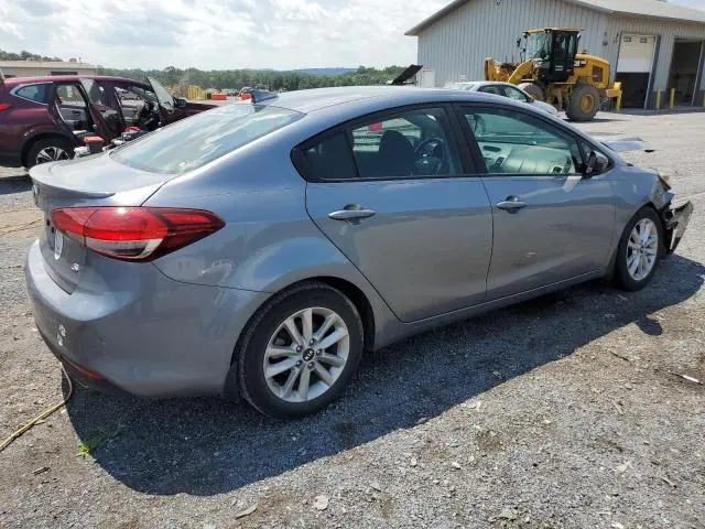 2017 KIA FORTE LX  