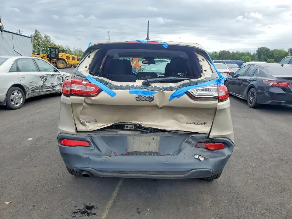 2014 JEEP CHEROKEE SPORT  