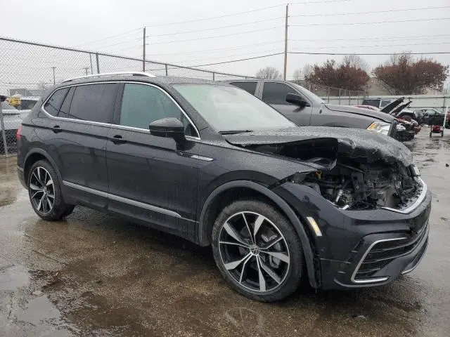 2022 VOLKSWAGEN TIGUAN SEL R-LINE  