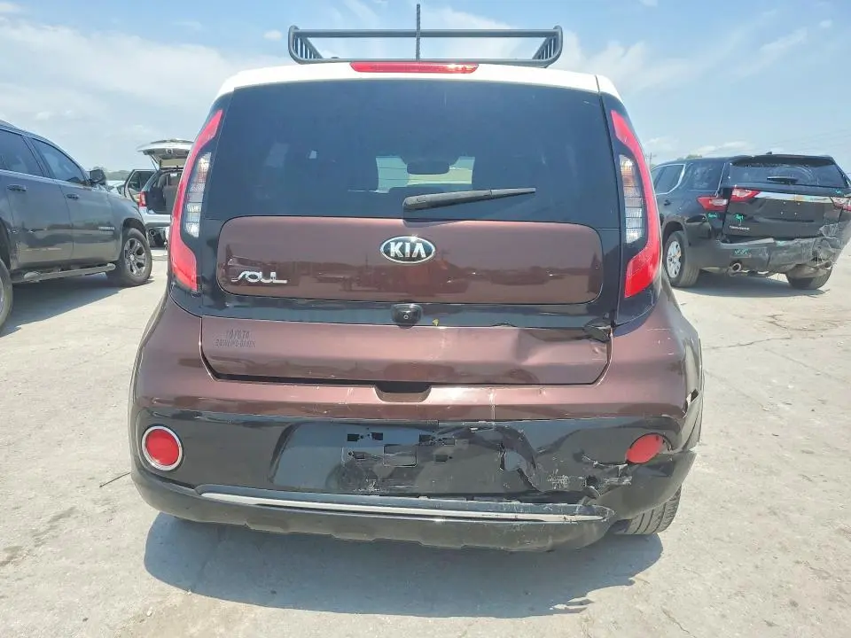 2017 KIA SOUL +  