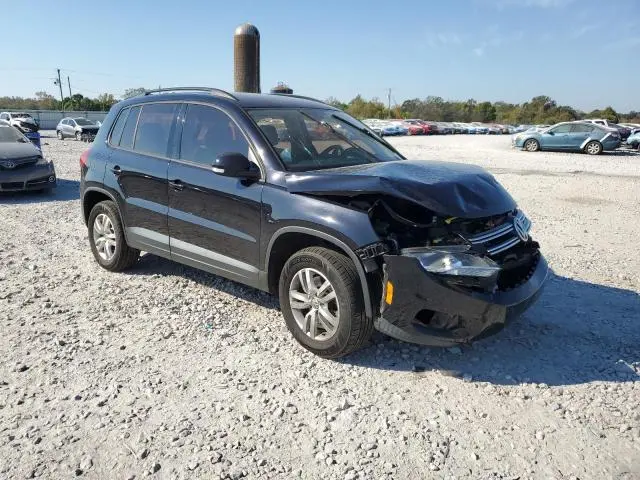 2017 VOLKSWAGEN TIGUAN S  