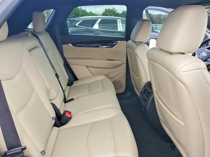 2018 CADILLAC XT5   