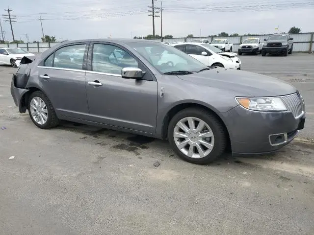 2010 LINCOLN MKZ   