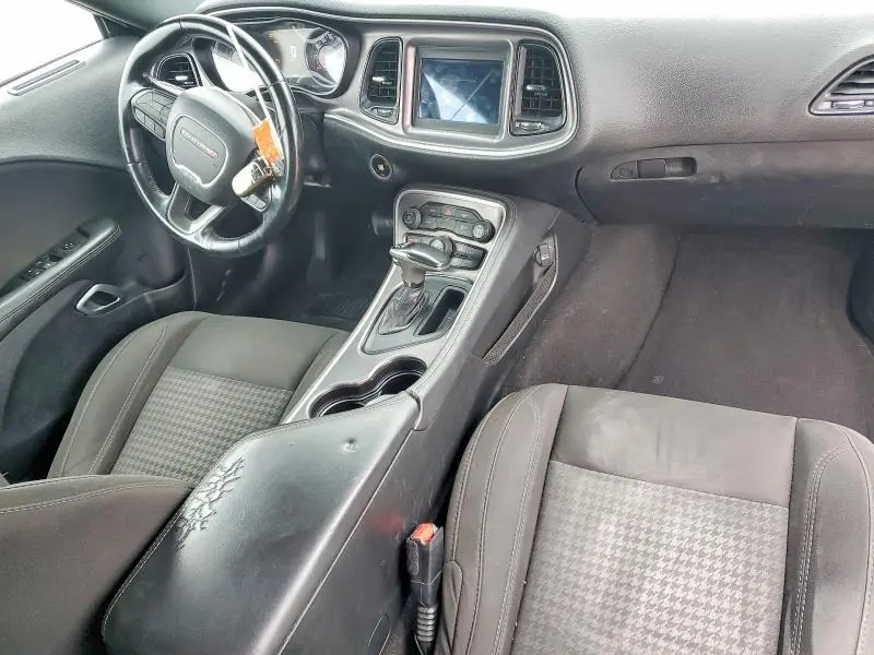 2020 DODGE CHALLENGER SXT  