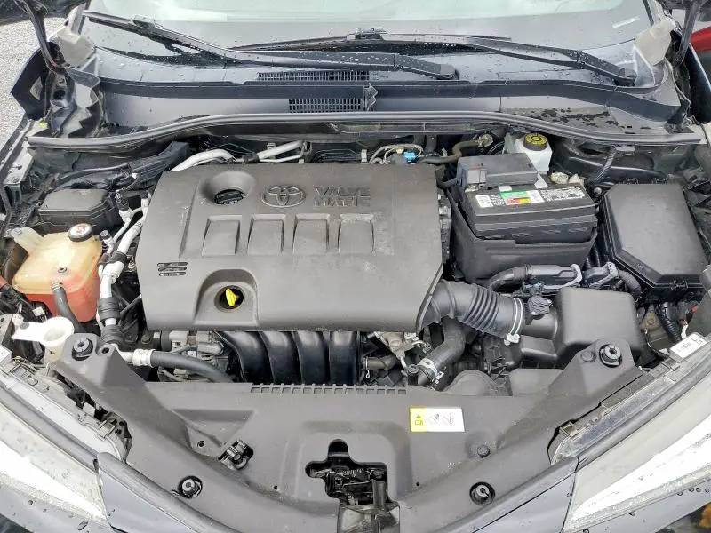 2018 TOYOTA C-HR XLE  