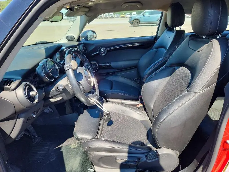 2015 MINI COOPER S  