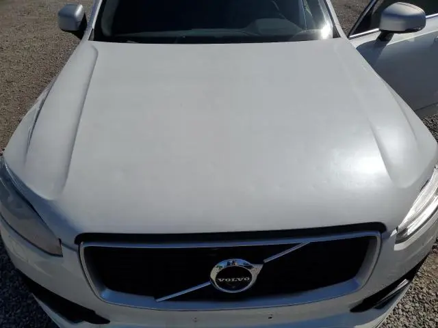 2018 VOLVO XC90 T5  