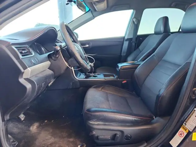 2016 TOYOTA CAMRY LE  