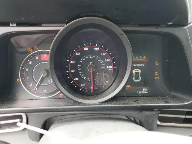 2022 HYUNDAI ELANTRA SEL  