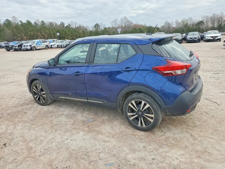 2020 NISSAN KICKS SR  