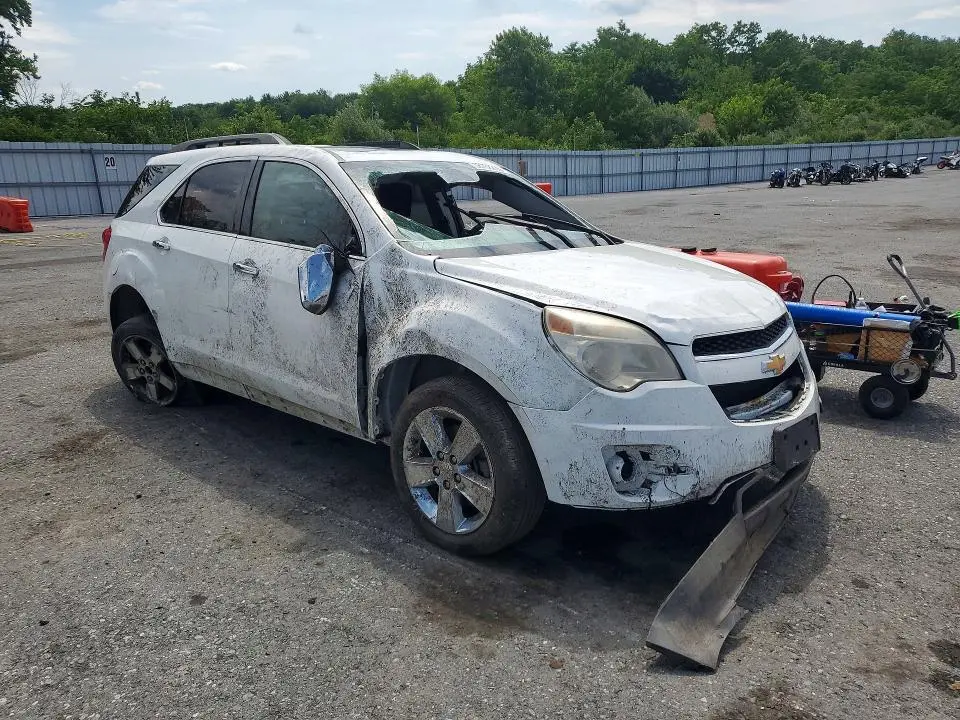 2015 CHEVROLET EQUINOX LT  